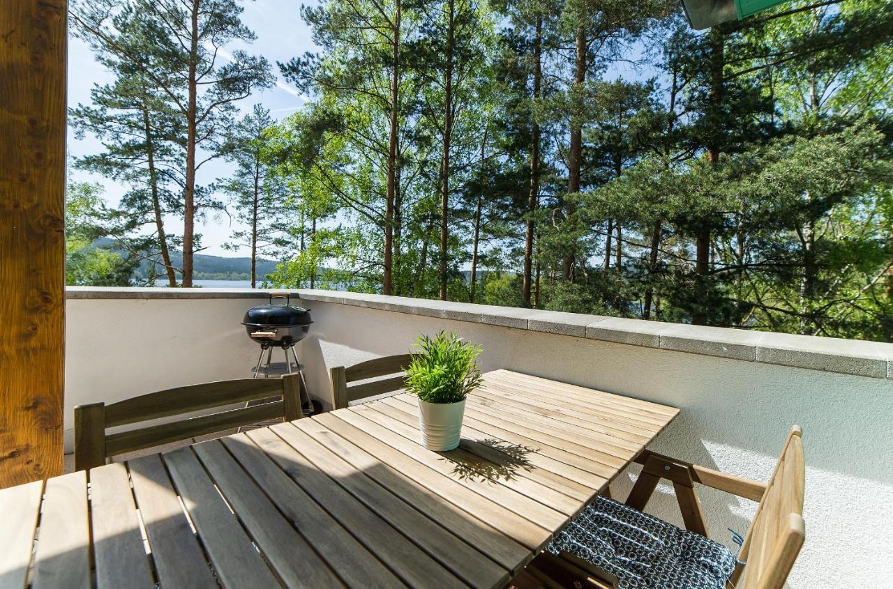 Appartamento Apartmán Čtyřlístek Lipno Lipno nad Vltavou Esterno foto